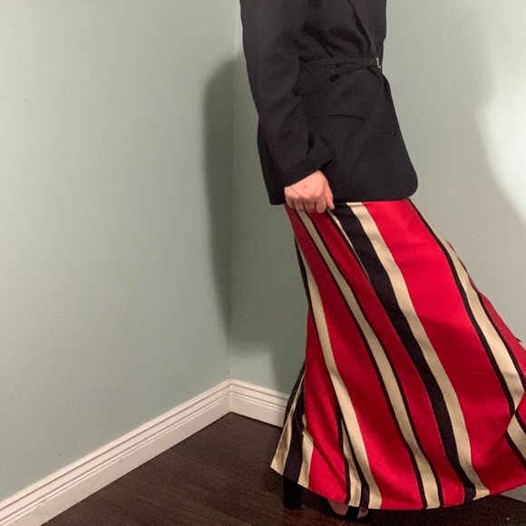 VINTAGE silk maxi skirt - Picture 9 of 11